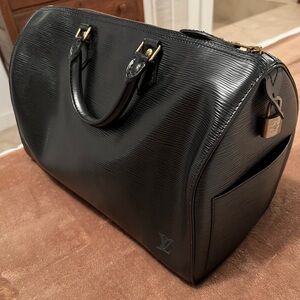 Authentic Louis Vuitton speedy tote